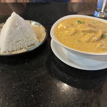 Thai Garden Asian Fusion - Panang Curry with chicken - Thai Near Me - Aurora, Colorado Thai Garden Asian Fusion - Panang Curry with chicken - Thai Near Me - Aurora, Colorado