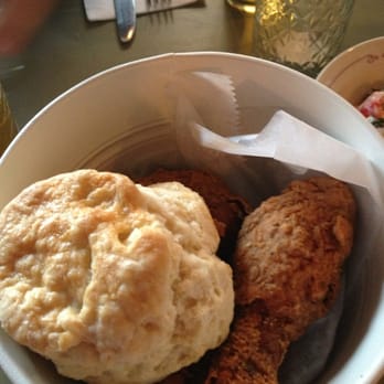Sweet Chick - Fried chicken bucket - Southern Near Me - Brooklyn, New York