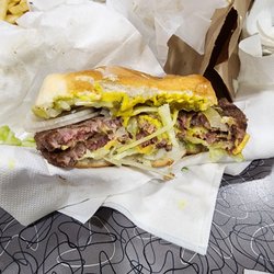 Pop's Italian Beef and Sausage - Frozen patties lightly applied to a hot greasy surface for exterior color... Mooo!