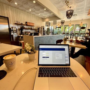 Horizon Shine - Beautifully lit and clean! - Coffee & Tea Near Me - Henderson, Nevada