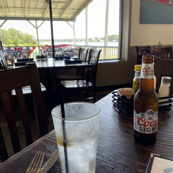 Boathouse Bar & Grill - Seafood Near Me - Athens, Texas Boathouse Bar & Grill - Seafood Near Me - Athens, Texas