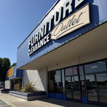 Furniture Clearance Outlet - Worst Customer Service, don't waste your time going in here! - Furniture Stores Near Me - Antioch, California