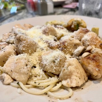 Remini's - a plate of chicken and pasta - Italian Near Me - Roanoke, Virginia Remini's - a plate of chicken and pasta - Italian Near Me - Roanoke, Virginia