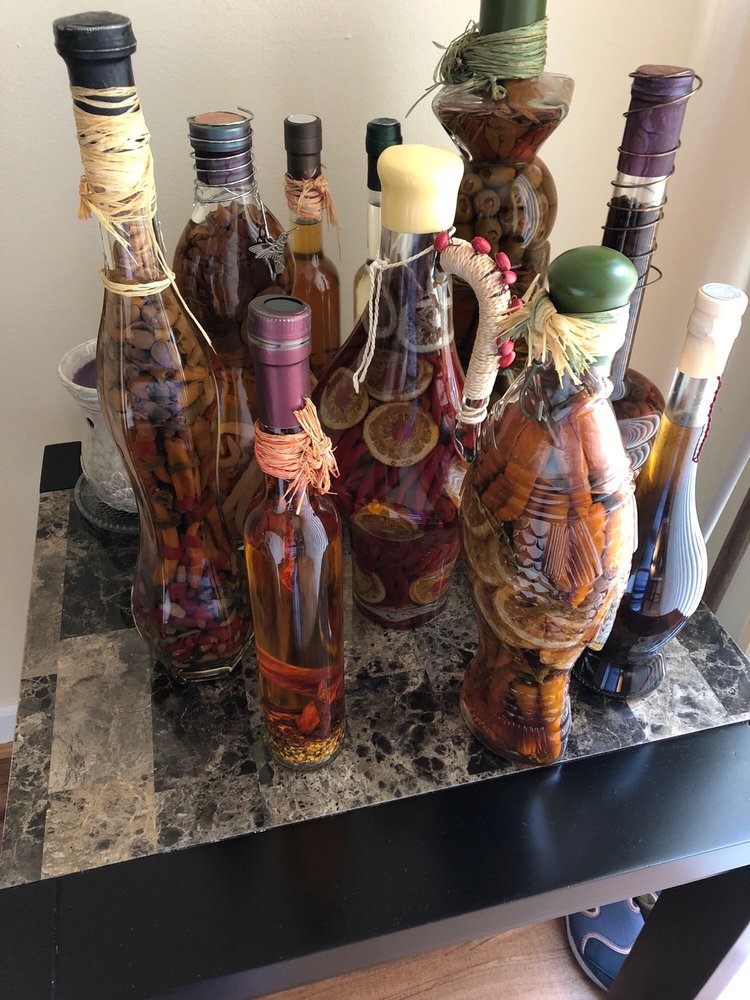 OLYMPIAN RESTAURANT Updated June 2024 20 Reviews 601 W Vernon Ave