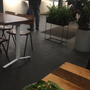 sweetgreen - Healthy Salads, Wraps, and Bowls - Dinner time on Wednesday night - Salad Near Me - Cambridge, Massachusetts
