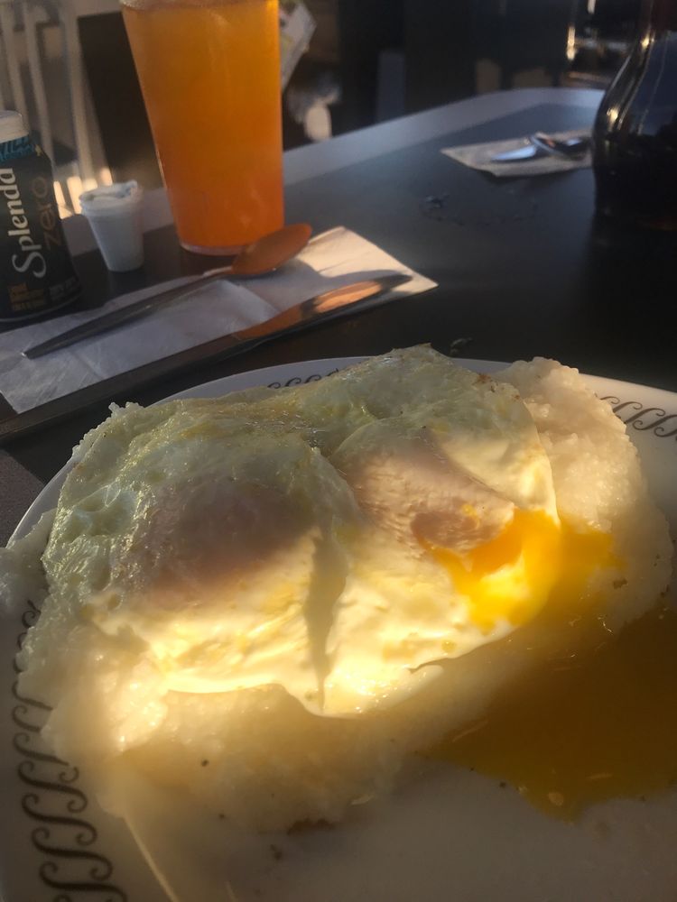 WAFFLE HOUSE 12 Reviews 2697 US 52, Moncks Corner, South Carolina