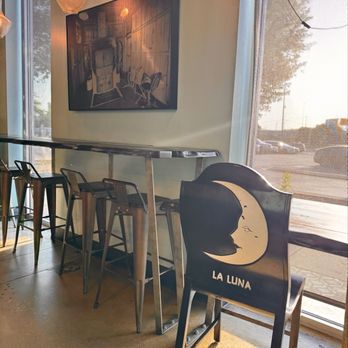 Summer Moon Coffee - Inside - Coffee & Tea Near Me - San Antonio, Texas