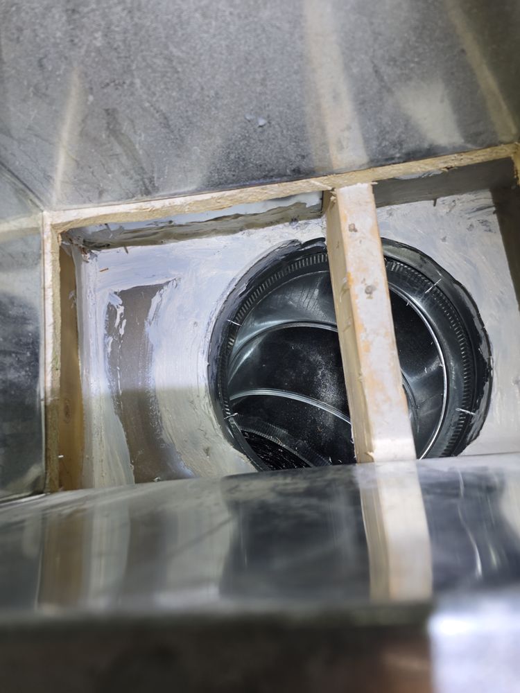 Slide of Claras Handymans services