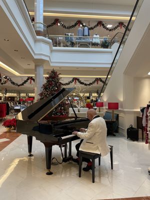 Rosedale Center by null