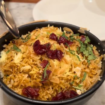 Dishoom - Biryani Chicken - Indian Near Me - Kensington, XGL Dishoom - Biryani Chicken - Indian Near Me - Kensington, XGL