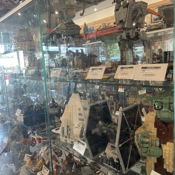 kc brick Store - Star Wars Lego Case - Toy Stores Near Me - Overland Park, Kansas