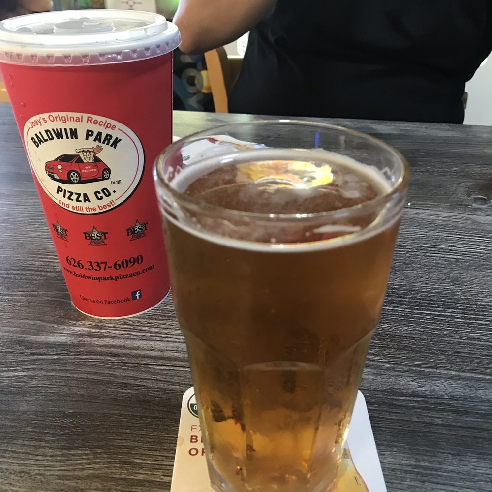 Baldwin Park Pizza - Stone tangerine Express IPA - Pizza Near Me - Baldwin Park, California