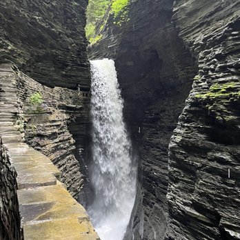 Watkins Glen State Park - Waterfall - Parks Near Me - Watkins Glen, New York Watkins Glen State Park - Waterfall - Parks Near Me - Watkins Glen, New York