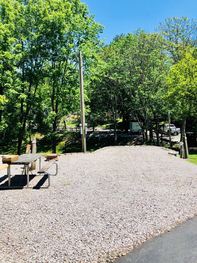 CHIMMEY ROCK RV PARK 27 Photos 220 Chimney Rock Rd, Harrodsburg, KY