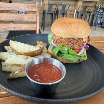 Rock n Roots - Sweet Bean Burger - Salad Near Me - Williston Park, New York