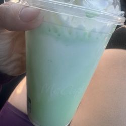 McDonald's - Medium Shamrock Shake