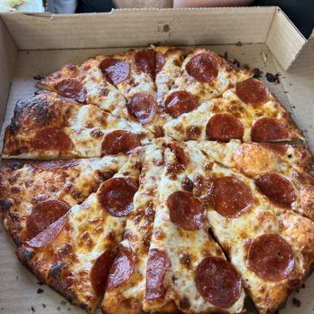 Gepetto's Pizza - Pizza - Buffets Near Me - Burney, California Gepetto's Pizza - Pizza - Buffets Near Me - Burney, California