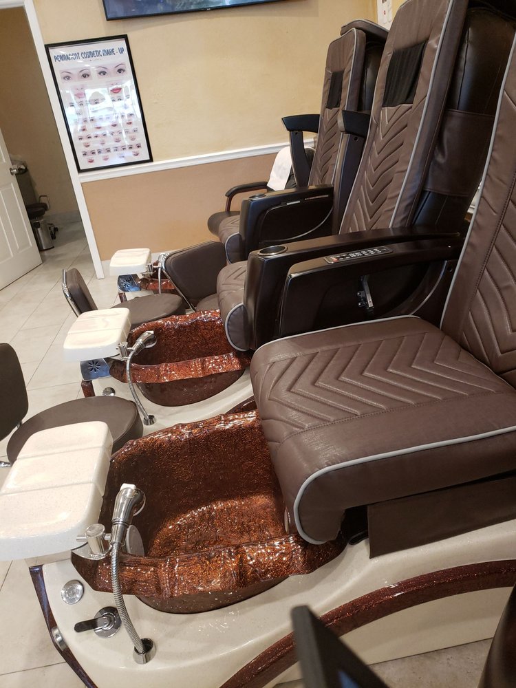L’AMOUR NAILS SALON 25 Photos & 16 Reviews 3005 W Lake Mary Blvd