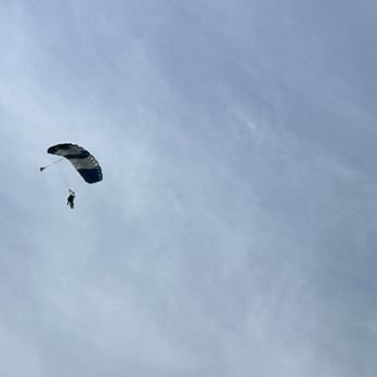 iSkydive - Skydiving Near Me - Camarillo, California iSkydive - Skydiving Near Me - Camarillo, California
