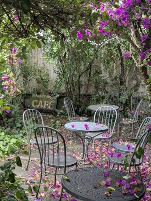 Garden House Cafe by null