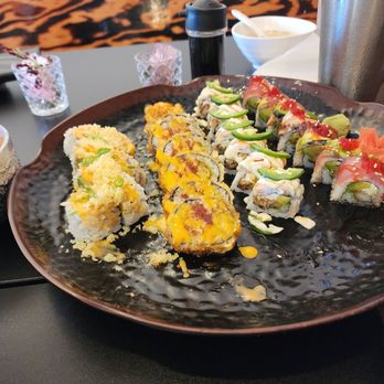 Zumo Sushi - Blackhawk roll, red dragon, crunchy roll - Japanese Near Me - Kapaʻa, Hawaii
