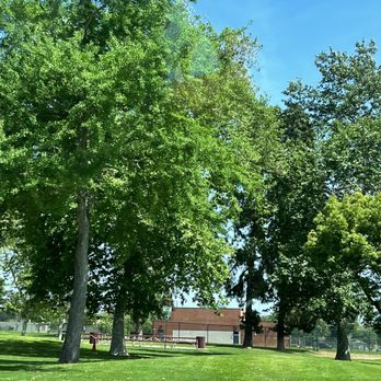 Magnolia Park - Parks Near Me - Upland, California Magnolia Park - Parks Near Me - Upland, California