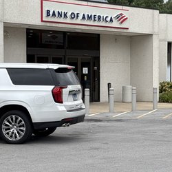 Bank of America Financial Center - Entrance