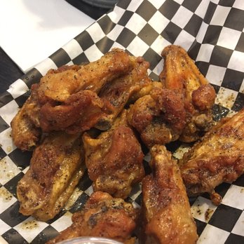 Halal Wings Plus - Lemon pepper - Burgers Near Me - San Francisco, California