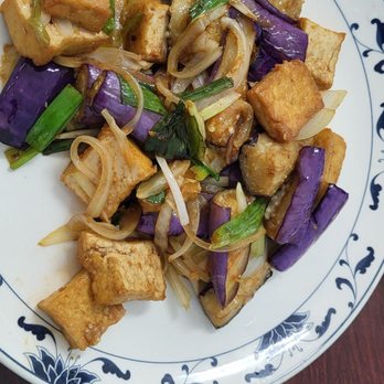 A Chau Restaurant - Eggplant sautéed with tofu - Vietnamese Near Me - Louisville, Kentucky A Chau Restaurant - Eggplant sautéed with tofu - Vietnamese Near Me - Louisville, Kentucky