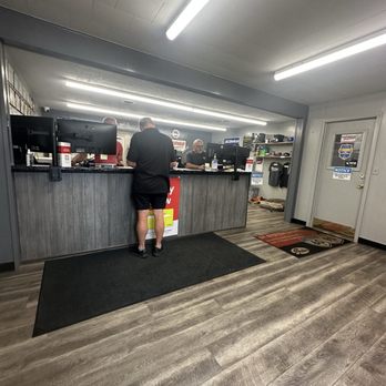 Zegers Automotive - Inside - Auto Repair Near Me - Columbus, Nebraska Zegers Automotive - Inside - Auto Repair Near Me - Columbus, Nebraska
