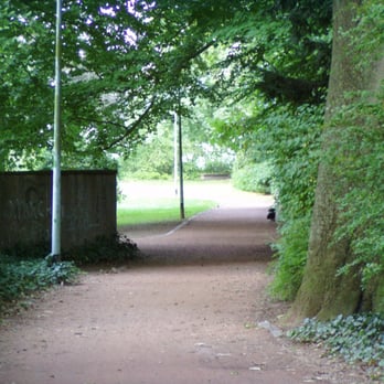 Kaufmannsgarten - Hotels & Travel Near Me - Holzminden, NI