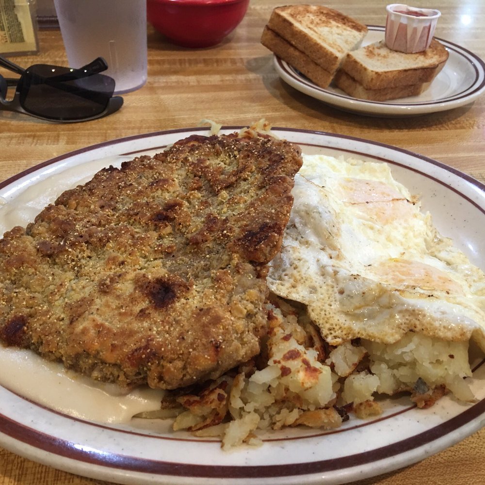 Willee's Cafe & Spirits - Bars Near Me - Winston, Oregon