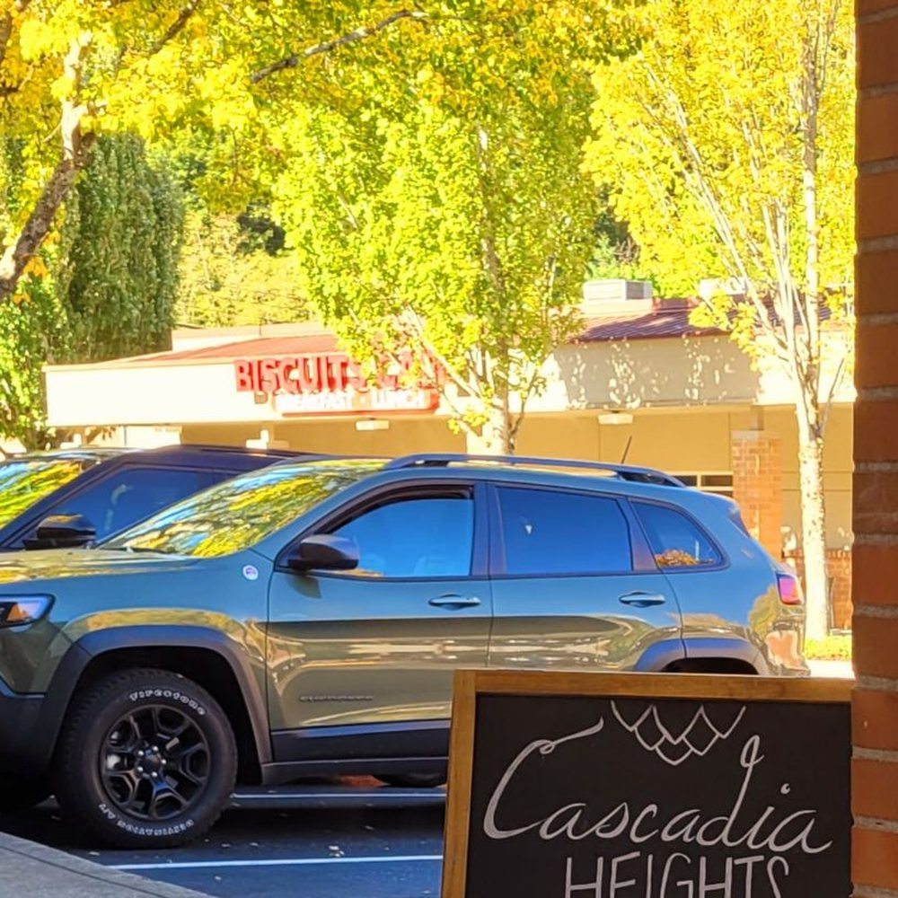 Cascadia Heights - Signage. - Sports Bars Near Me - Portland, Oregon Cascadia Heights - Signage. - Sports Bars Near Me - Portland, Oregon