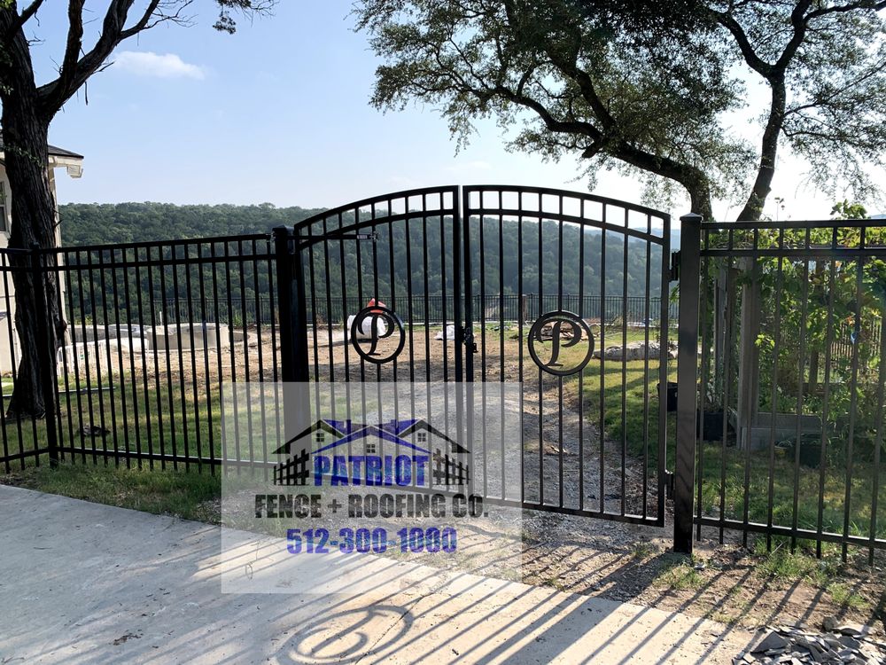 Slide of Patriot Fencing & Roofing