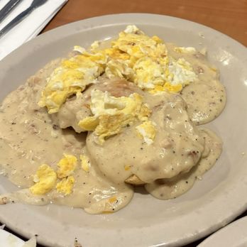 Clarkies Diner - Biscuits and Gravy with 2 eggs - Sandwiches Near Me - Yucaipa, California