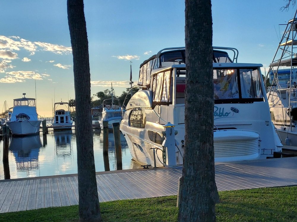 Topside Boat Cleaning Logo