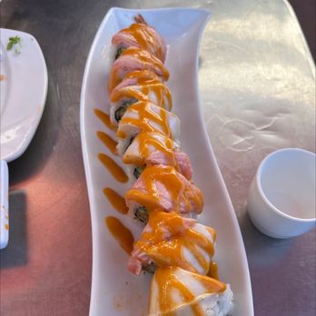 The Sushi House - Salmon twist - Japanese Near Me - Ventura, California The Sushi House - Salmon twist - Japanese Near Me - Ventura, California