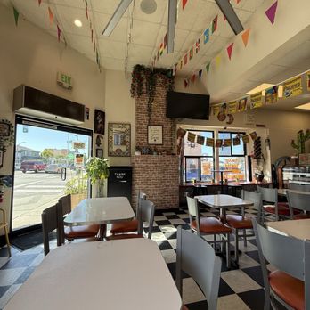 Mission 19 Taquería - Inside - Mexican Near Me - Monterey, California