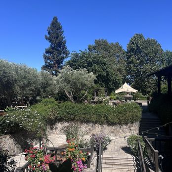 V Sattui Winery - Wineries Near Me - Saint Helena, California V Sattui Winery - Wineries Near Me - Saint Helena, California