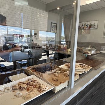 Linda's Dolci - Bakeries Near Me - Albuquerque, New Mexico