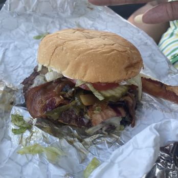 Hi-Pointe Drive-In - Cottleville - A little bit of heaven - Sandwiches Near Me - Cottleville, Missouri Hi-Pointe Drive-In - Cottleville - A little bit of heaven - Sandwiches Near Me - Cottleville, Missouri