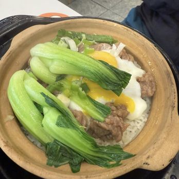 BZZ Clay Pot - Chinese Near Me - Cupertino, California