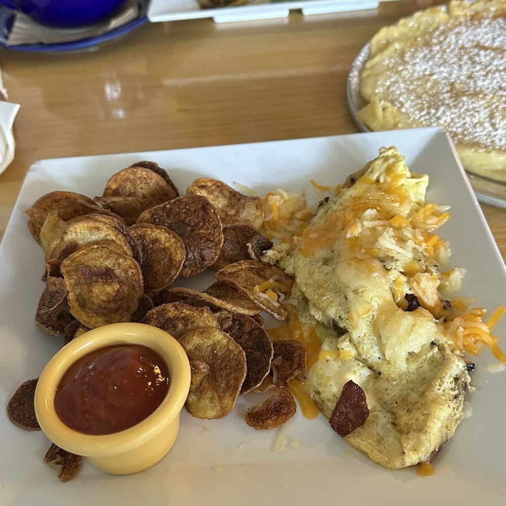 Van Gogh's Eeterie - Opa's Meat Scramble - Breakfast & Brunch Near Me - Springfield, Missouri Van Gogh's Eeterie - Opa's Meat Scramble - Breakfast & Brunch Near Me - Springfield, Missouri
