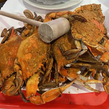 Angie's Seafood - MD hard shell large crabs $60 half dozen - Seafood Near Me - Baltimore, Maryland Angie's Seafood - MD hard shell large crabs $60 half dozen - Seafood Near Me - Baltimore, Maryland
