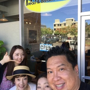 Moke’s Bread And Breakfast - Delicious Breakfast at Moke's - Breakfast & Brunch Near Me - Honolulu, Hawaii Moke’s Bread And Breakfast - Delicious Breakfast at Moke's - Breakfast & Brunch Near Me - Honolulu, Hawaii