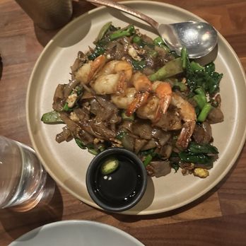 Hanuman Thai Eatery - Pad see ew - Thai Near Me - Costa Mesa, California Hanuman Thai Eatery - Pad see ew - Thai Near Me - Costa Mesa, California