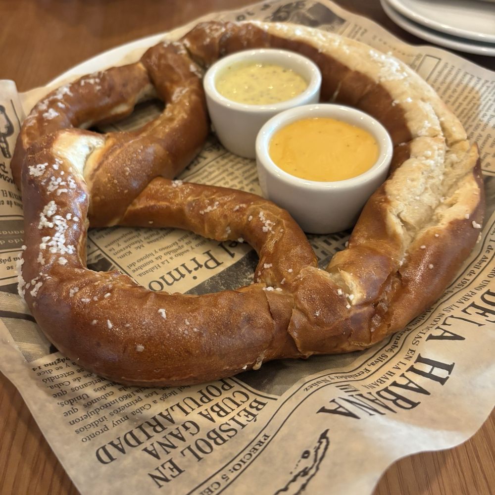 1823 Kitchen & Bar - Pretzel - New American Near Me - Tampa, Florida