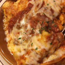 Ariana's Cafe - Lasagna, it was so good and huge portions