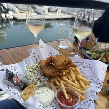 Circle Hook Fish - Fish and chips! - Seafood Near Me - Newport Beach, California