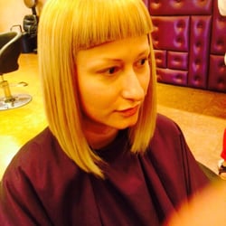 Qua Salon